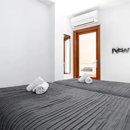 Yourhouse Blau Blue 1 2